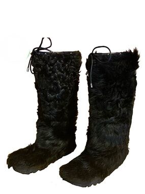 VINTAGE RALPH LAUREN COLLECTION DYED BLACK SHEARLING LAMB & LEATHER BOOTS (5.5)